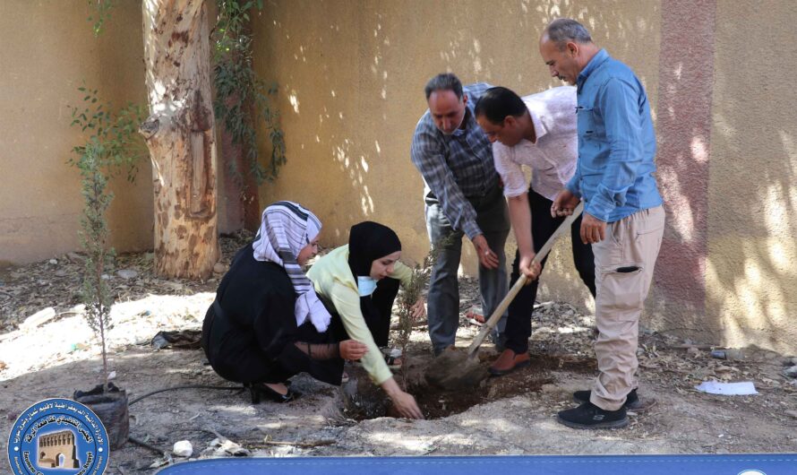 إطلاق حملة تشجير في عدد من مدارس المدينة