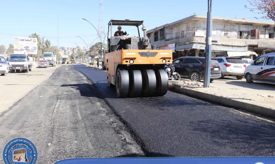 جانب من أعمال ورشات تعبيد الطرقات لهذا اليوم